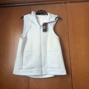 Under Armour Gray Zip-Up Hooded Loose Fit Layering Vest, NWT Sz Lg Ret $80